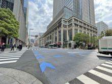 CMビル前面の通り