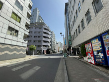 マルイチビル前面の通