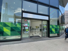 近くの三井住友銀行 