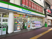 徒歩2分のファミリー