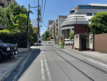 一番町館前面の通り