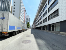 サンマリオンタワー前