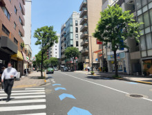 隼東幸ビル前面の半蔵