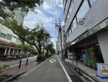 鈴中ビル大森前面の通