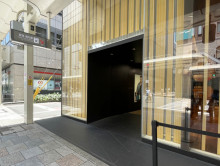 最寄りの「烏丸駅」