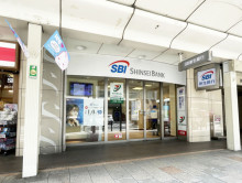 徒歩2分のSBI新生銀行 京都