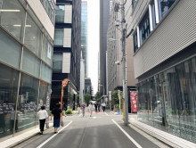 山一大野ビル前面の通