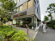 徒歩1分のタリーズコ