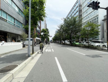 トキワビル前面の通り