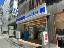 斜め向かいのローソン