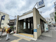 最寄りの「白山駅」