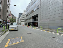 PORT ONE SHIMBASHI前面の通り