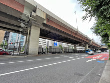 岩本町ビル前面の昭和