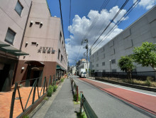 大橋会館ビル前面の通