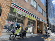 徒歩1分のセブンイレ