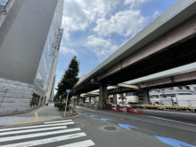 付近の昭和通り