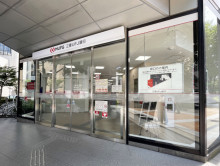 徒歩1分の三菱UFJ