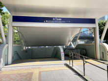 最寄りの「ハーバーランド駅」