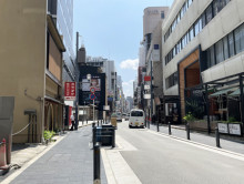 桜橋IMビル前面の通