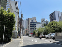 永井ビル前面の通り