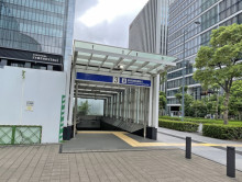 最寄りの「新高島駅」
