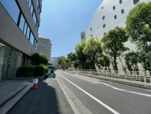 東陽パークビル前面の