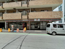 徒歩1分のセブンイレブン上目黒3丁目店