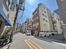 やまかわビル前面通り