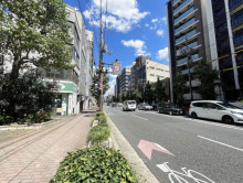 河原町NNNビル前面