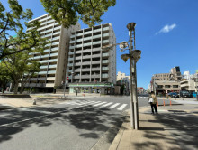 千葉中央ツインビル1号館前面の通り