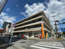 付近の若葉郵便局