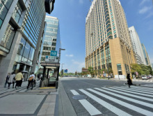 近くの晴海通り