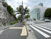 阪急千里中央ビル前面