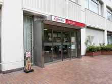 近くの三菱UFJ銀行