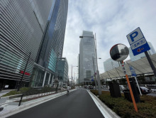 ヤンマー東京ビル前面