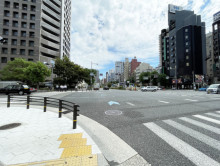 長堀プラザビル前面の