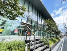 付近のセブンイレブン パソナスクエア店