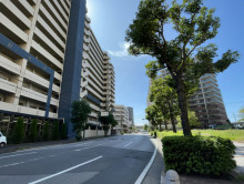 千葉ポートスクエア前