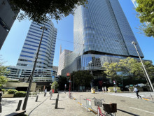 付近の商業施設