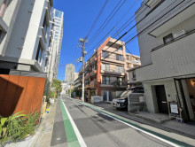 ACN目黒Garden前面通り