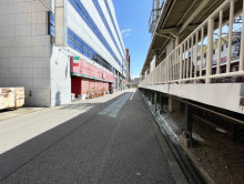 新大阪プリンスビル前