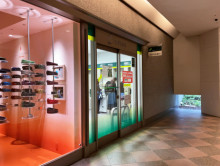 近くの三井住友銀行 