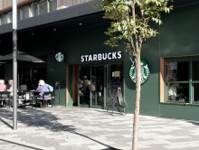 至近のスターバックス