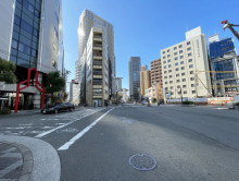 商業第二ビル前面の通