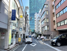 三田ビル前面の通り