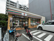 徒歩1分のセブンイレ