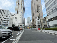 淡路町ビル21前面の