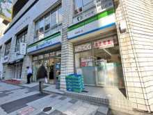 至近のファミリーマー