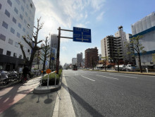 三木産業ビル前面の通