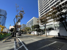 天神NKビル前面の通